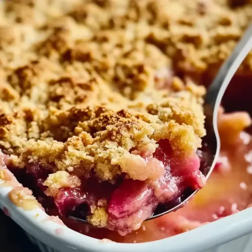 Rhubarb Crisp with Frozen Rhubarb